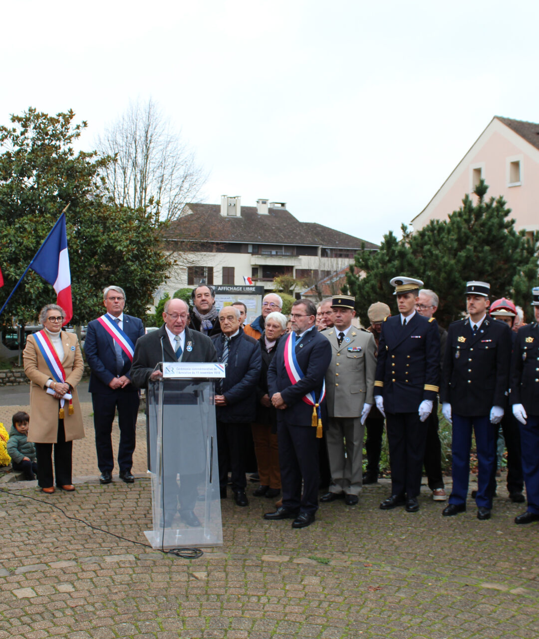 11 NOVEMBRE 2025 : L’AICS-SR était présente à la cérémonie du 11 Novembre à Noisy le Roi